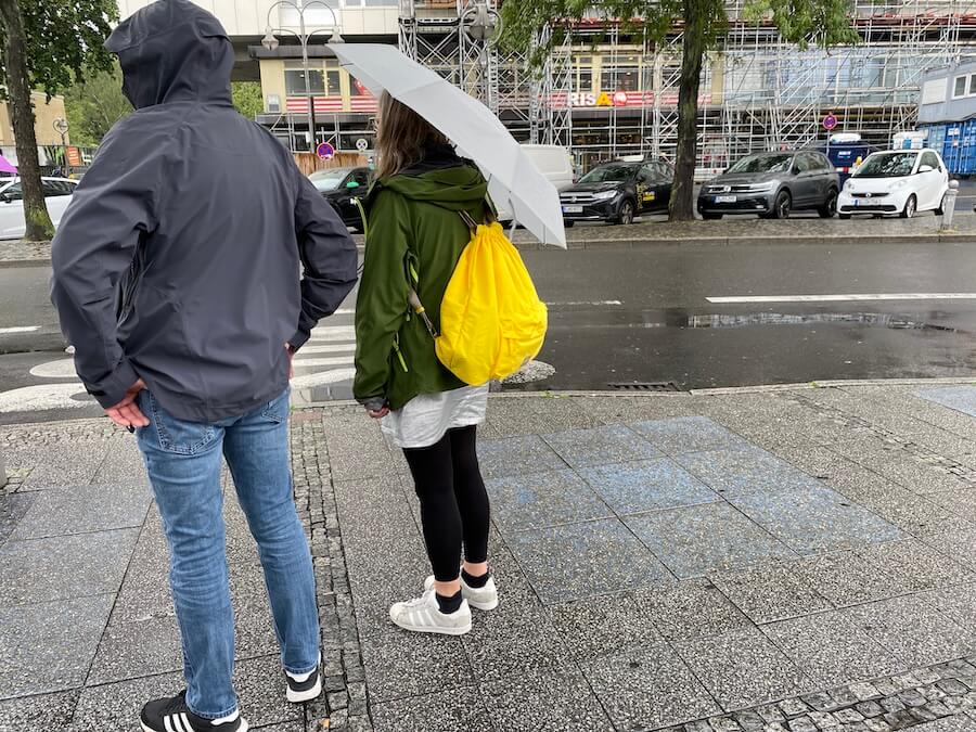 12-juni-2025-gelber-rucksack
