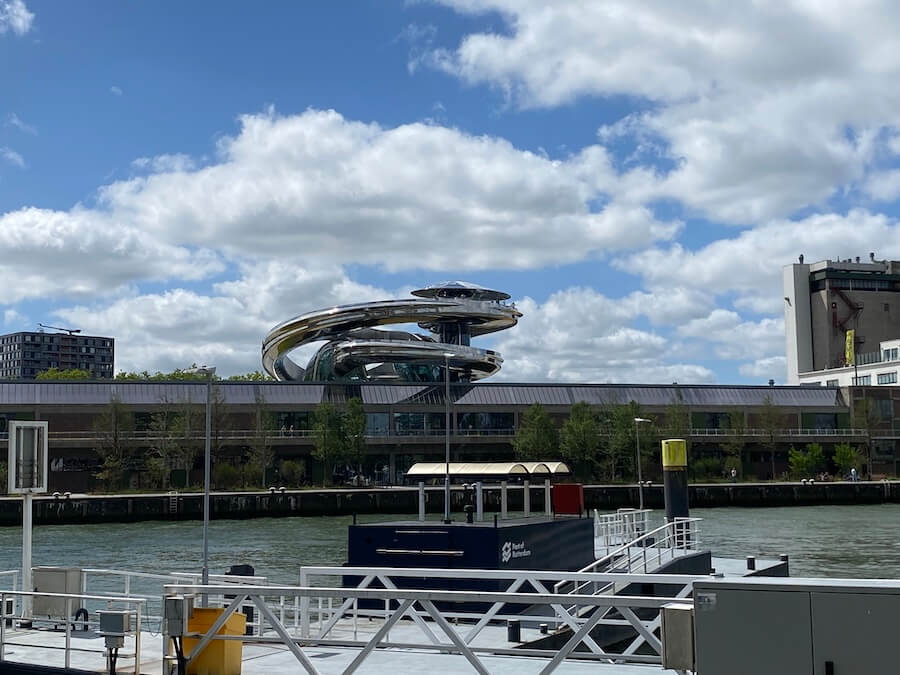 Fenix vom Hafen aus gesehen