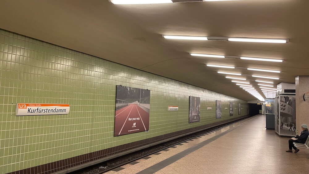 U-Bahn Kurfürstendamm Plakate